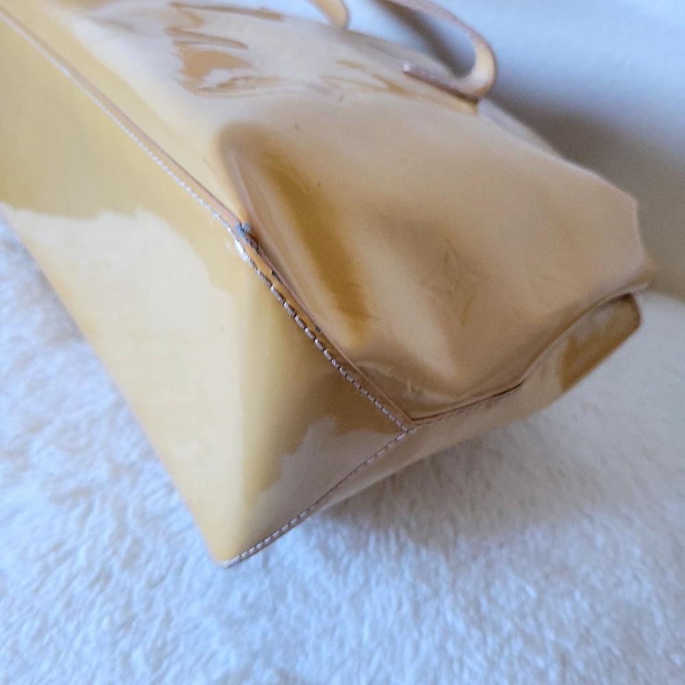 Louis Vuitton Wilshire Vernis Bag - Picture 11 of 12